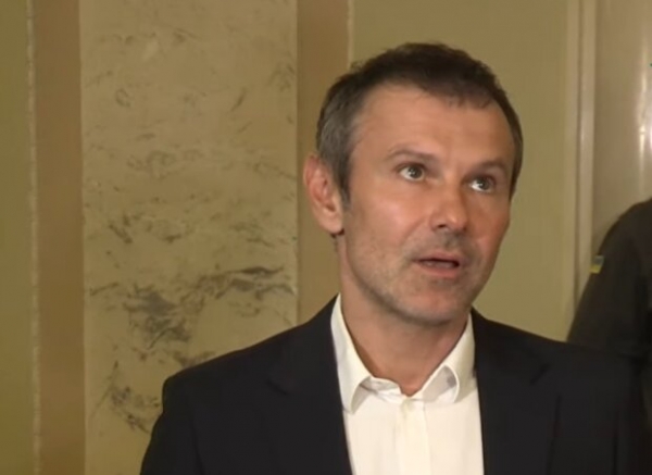 "Патриотизм Вакарчука закончился там, где начались деньги" - разоблачены тайные счета лидера "Голоса"