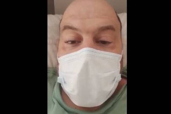 "Нам объявили войну": больной коронавирусом врач обратился к украинцам
"Нам объявили войну": больной коронавирусом врач обратился к украинцам