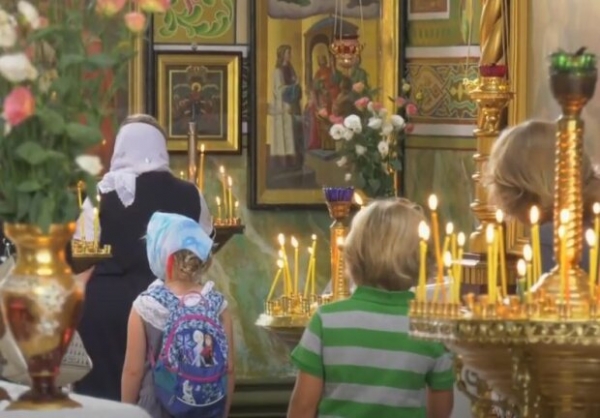 Новая "самоизоляция", налоговый букет для водителей, бюджетные приключения Шмыгаля и надежда на Михайлово чудо &mdash; главное за ночь