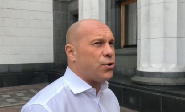 Илья Кива в советской шапке обратился к украинцам: "Не стареют душой ветераны" Илья Кива в советской шапке обратился к украинцам: "Не стареют душой ветераны"