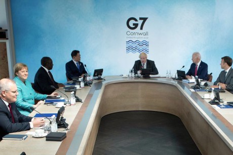Страны G7 призвали режим Лукашенко согласиться провести новые честные выборы президента