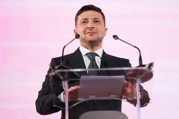 Зеленский поздравил украинцев с Троицей
                                                                                