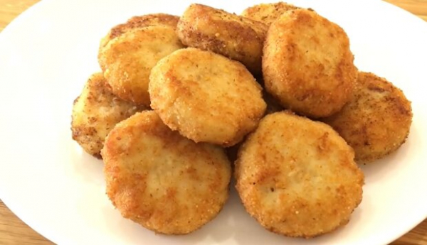 Вы помните их из детства, рецепт чудом сохранился: ароматные рыбные котлетки за полчаса Вы помните их из детства, рецепт чудом сохранился: ароматные рыбные котлетки за полчаса