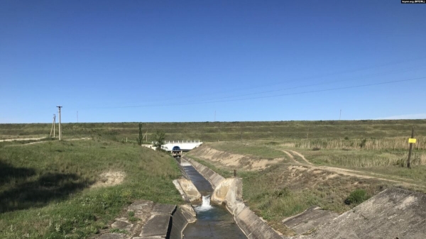 В Крыму аномальная засуха уничтожила крупное водохранилище
В Крыму аномальная засуха уничтожила крупное водохранилище