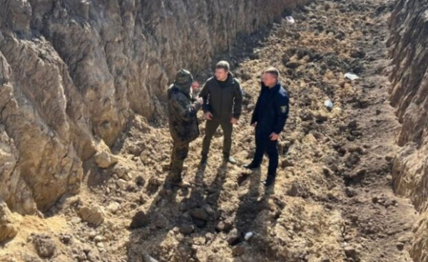 Военный эксперт утверждает, что даже оборонные укрепления в Украине строятся через тендеры: "Пиляют бабло и в х*й не дуют" Военный эксперт утверждает, что даже оборонные укрепления в Украине строятся через тендеры: "Пиляют бабло и в х*й не дуют"