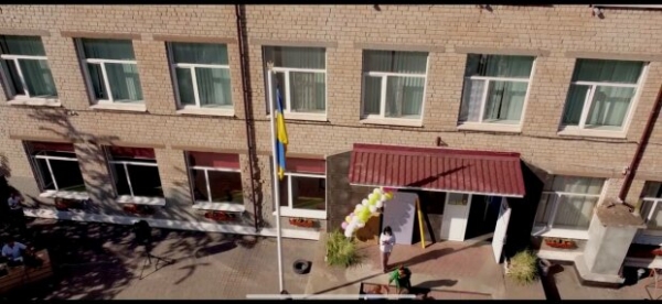 Украине грозит массовое закрытие школ: "дыра" в финансировании может уничтожить десятки заведений Украине грозит массовое закрытие школ: "дыра" в финансировании может уничтожить десятки заведений