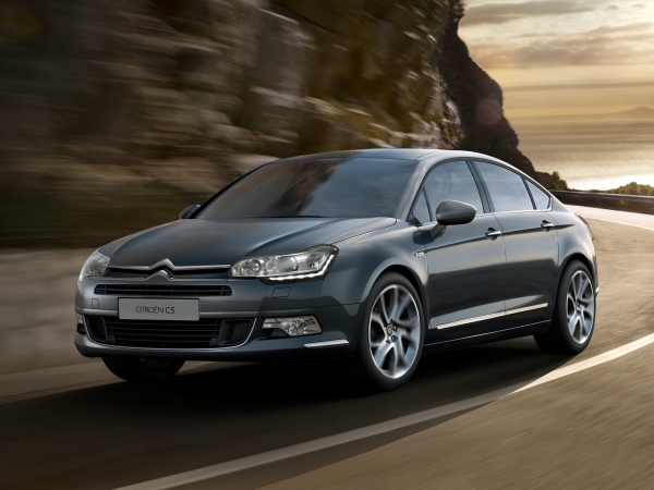 Citroen готовит наследника модели C5
Citroen готовит наследника модели C5