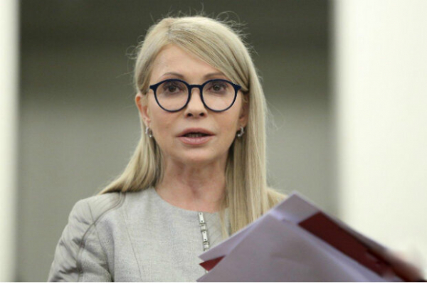 61-летняя Юлия Тимошенко в перерывах между заседаниями в Раде играет на барабанах: "Энергии на всех хватит" 61-летняя Юлия Тимошенко в перерывах между заседаниями в Раде играет на барабанах: "Энергии на всех хватит"