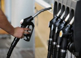 От 5 до 50 копеек за литр: в Украине сети АЗС подняли цены на топливо
От 5 до 50 копеек за литр: в Украине сети АЗС подняли цены на топливо