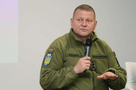 Украина будет защищаться от России до последней капли крови, – Залужный Украина будет защищаться от России до последней капли крови, – Залужный