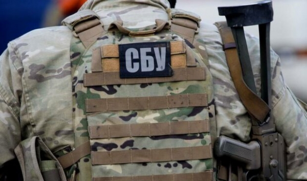 "Бес" попутал — СБУ задержала боевика из опасной группировки, пытал военных и снимал на видео "Бес" попутал — СБУ задержала боевика из опасной группировки, пытал военных и снимал на видео