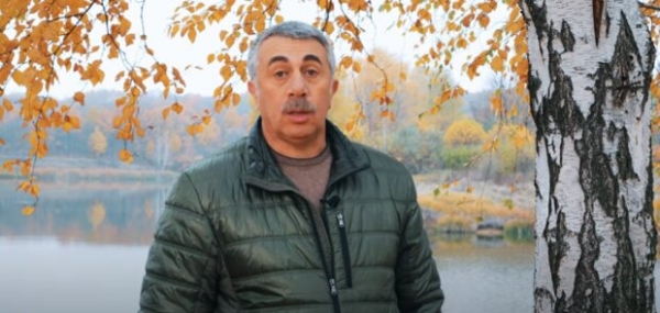 Как вылечить кашель без лекарств: Комаровский развалил известный миф Как вылечить кашель без лекарств: Комаровский развалил известный миф