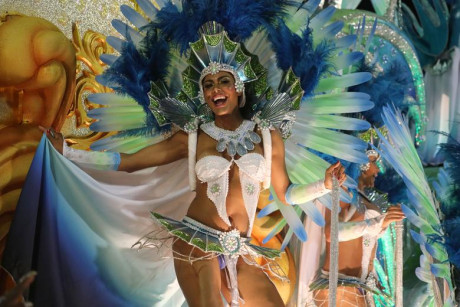 Карнавал в Рио-де-Жанейро из-за распространения Омикрона перенесли на апрель Карнавал в Рио-де-Жанейро из-за распространения Омикрона перенесли на апрель