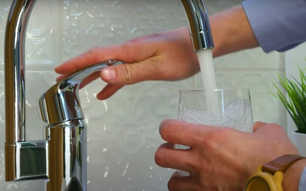 Печень может дать сбой: эксперты предупредили об опасности водопроводной воды Печень может дать сбой: эксперты предупредили об опасности водопроводной воды