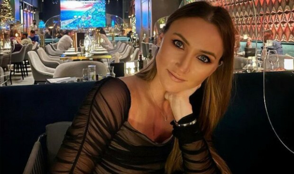 Анна Ризатдинова рассказала, как у неё появилась фобия после "тестов на выносливость" от отца: "Заставлял меня..." Анна Ризатдинова рассказала, как у неё появилась фобия после "тестов на выносливость" от отца: "Заставлял меня..."