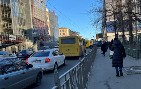Самые дешевые и самые дорогие: из каких стран в Украину больше всего завозят подержанные авто Самые дешевые и самые дорогие: из каких стран в Украину больше всего завозят подержанные авто