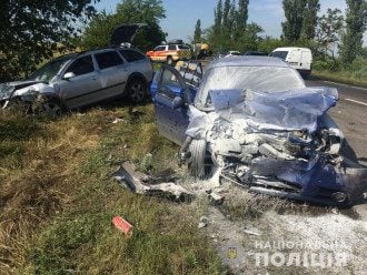 Месиво из тел и металла: под Николаевом произошло масштабное ДТП
