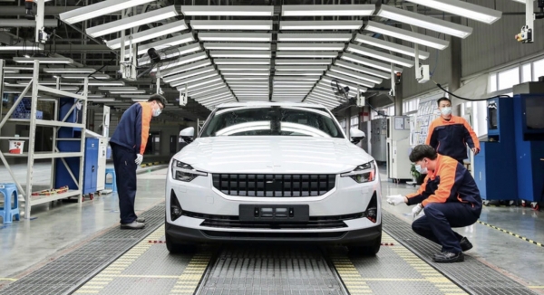 Электрический седан от Volvo оказался почти танком на колесах
Электрический седан от Volvo оказался почти танком на колесах