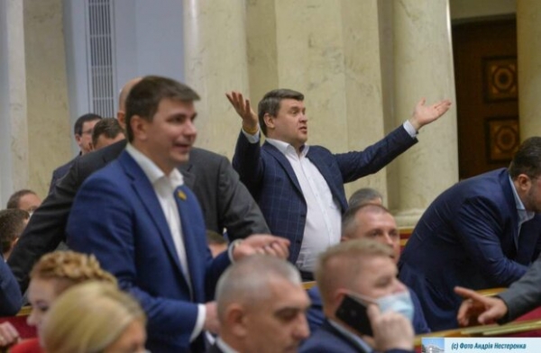 Главные новости за 3 марта: Украина перестанет переводить часы, а некоторые области "покраснеют" Главные новости за 3 марта: Украина перестанет переводить часы, а некоторые области "покраснеют"