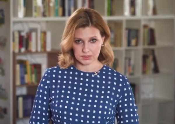 Почему Елену Зеленскую не полюбили украинцы: "Муж прислушивается" Почему Елену Зеленскую не полюбили украинцы: "Муж прислушивается"