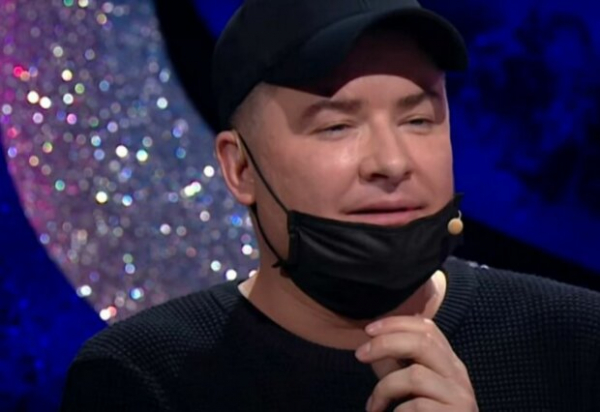 Андрей Данилко спрятался ото всех с мамой Верки Сердючки: "А я милого узнаю по колготкам"