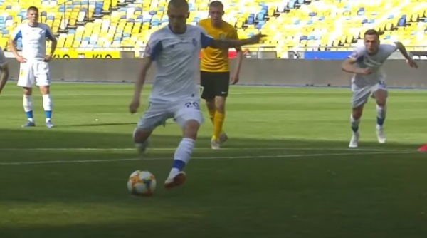 Три пенальти, никакого VAR и феерия голов - Динамо выгрызло второе место в матче с Александрией Три пенальти, никакого VAR и феерия голов - Динамо выгрызло второе место в матче с Александрией