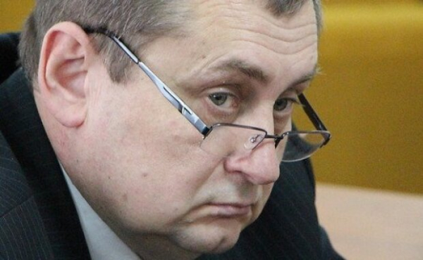 Директор "Николаевского" аэропорта получил 670 тысяч зарплаты в 2023 году, хотя тот полностью разрушен Директор "Николаевского" аэропорта получил 670 тысяч зарплаты в 2023 году, хотя тот полностью разрушен