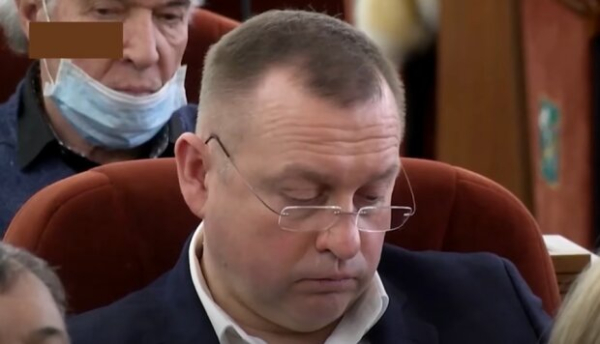 Фирмы "одномесячники", а также Руденко с помощницей: кто заработал миллиарды на фортификациях под Харьковом Фирмы "одномесячники", а также Руденко с помощницей: кто заработал миллиарды на фортификациях под Харьковом