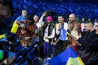 "Большая беда нашей страны": лидер Kalush Orchestra сделал заявление после победы на Евровидении
"Большая беда нашей страны": лидер Kalush Orchestra сделал заявление после победы на Евровидении