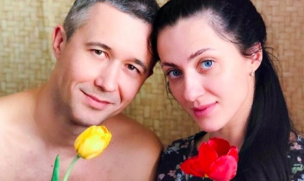 Когда муж вместо стульчика, - Снежана Бабкина очаровала "бытовыми" отношениями с Сергеем Когда муж вместо стульчика, - Снежана Бабкина очаровала "бытовыми" отношениями с Сергеем