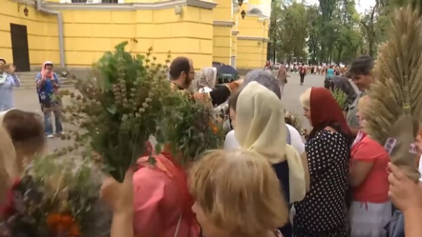 Главное за 21 июля: бывший Тринчер в "Миротворце", новые даты Спасов, заявление ПриватБанка и удар электроэнергии Главное за 21 июля: бывший Тринчер в "Миротворце", новые даты Спасов, заявление ПриватБанка и удар электроэнергии