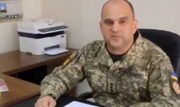 Ходил пьяный, позорил погоны, но до сих пор в должности: глава Дарницкого ТЦК Руслан Тригуб доказал, что скандал можно тихонько пересидеть Ходил пьяный, позорил погоны, но до сих пор в должности: глава Дарницкого ТЦК Руслан Тригуб доказал, что скандал можно тихонько пересидеть