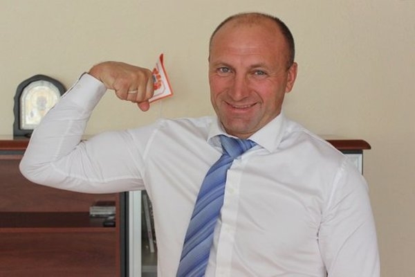 "Мэр-флюгер": Бондаренко-сталиниста ткнули носом в двойные стандарты
"Мэр-флюгер": Бондаренко-сталиниста ткнули носом в двойные стандарты