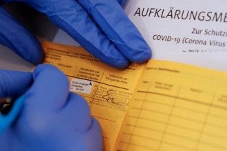 В Минздраве рассказали, где можно получить международный сертификат о вакцинации
