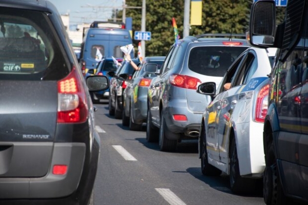В Харькове прошел первый украинский АвтоПрайд – как это было В Харькове прошел первый украинский АвтоПрайд – как это было