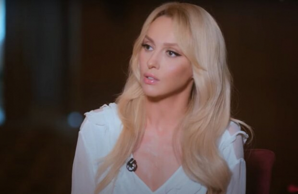 Оля Полякова на станции метро в Киеве рассказала, что делает украинцев непобедимыми: "Это очень круто"
