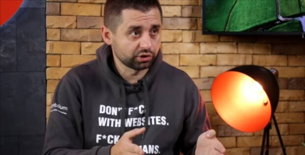 Чиновников и депутатов хотят отправить в окопы: будут мотивировать украинцев