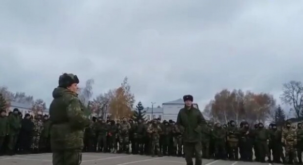 Мобилизованные оккупанты устроили бунт в воинской части: причина удивит многих Мобилизованные оккупанты устроили бунт в воинской части: причина удивит многих