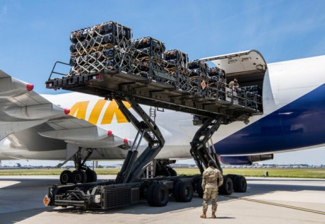 США будут продавать ракеты Javelin и патрульные катера Украине и в 2021 году США будут продавать ракеты Javelin и патрульные катера Украине и в 2021 году