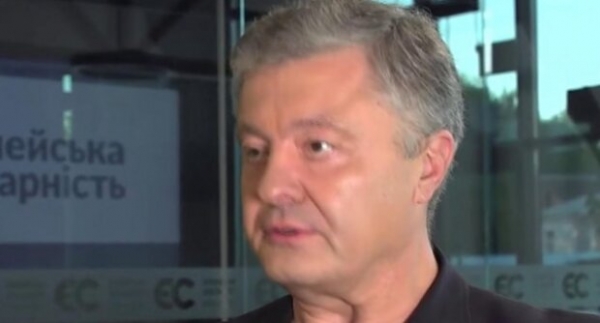 “Месть неопытного” - Порошенко налетел на Зеленского с обвинениями, мерещится Путин “Месть неопытного” - Порошенко налетел на Зеленского с обвинениями, мерещится Путин
