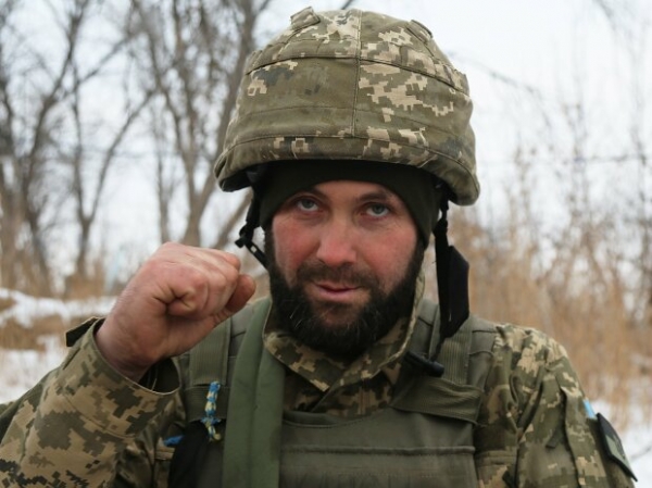 Профессиональный борец сменил домашний покой на окопы, чтобы защищать Родину: "Не дает спуску"