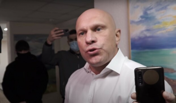 Спецоперация "Тра*нуть Киву": нардеп рассказал, откуда на его задницу готовилось нападение Спецоперация "Тра*нуть Киву": нардеп рассказал, откуда на его задницу готовилось нападение