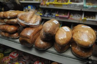 Врач предупредила, какой хлеб опасен

                        