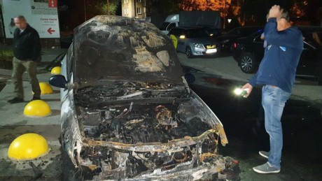 Ночью под Киевом сожгли автомобиль программы "Схемы" Ночью под Киевом сожгли автомобиль программы "Схемы"