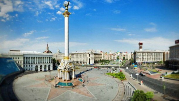 Авиашоу над Днепром, рок-фест и "привет" в космос: что готовят украинцам на День Независимости