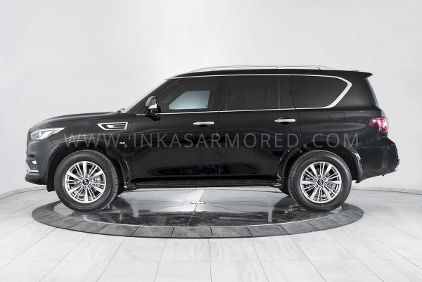 
Самый большой Infiniti превратили в броневик
 