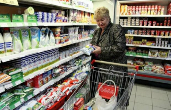 Зиму можно встретить с блинчиками? Украинцам показали новые цены на молоко, внимание - на жирность