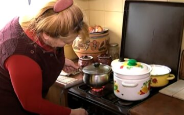 Перед отопительным сезоном: украинцы могут получить 100% скидки на оплату коммуналки Перед отопительным сезоном: украинцы могут получить 100% скидки на оплату коммуналки