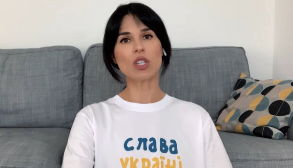 Насиловали пенсионерок за 60 и детей: Маша Ефросинина шокировала весь мир, показав преступления россиян Насиловали пенсионерок за 60 и детей: Маша Ефросинина шокировала весь мир, показав преступления россиян