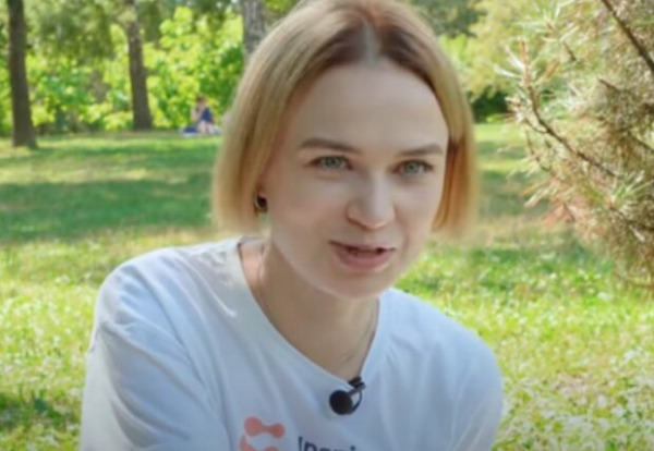 Юле вырезали кишечник и теперь она не выходит из дома без туалетной бумаги: "По сути пожизненная диарея" Юле вырезали кишечник и теперь она не выходит из дома без туалетной бумаги: "По сути пожизненная диарея"